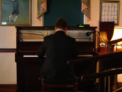 Kevin Grunill at the Singing Hills WurliTzer
