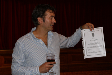 Peter Hammond with Listing certificate